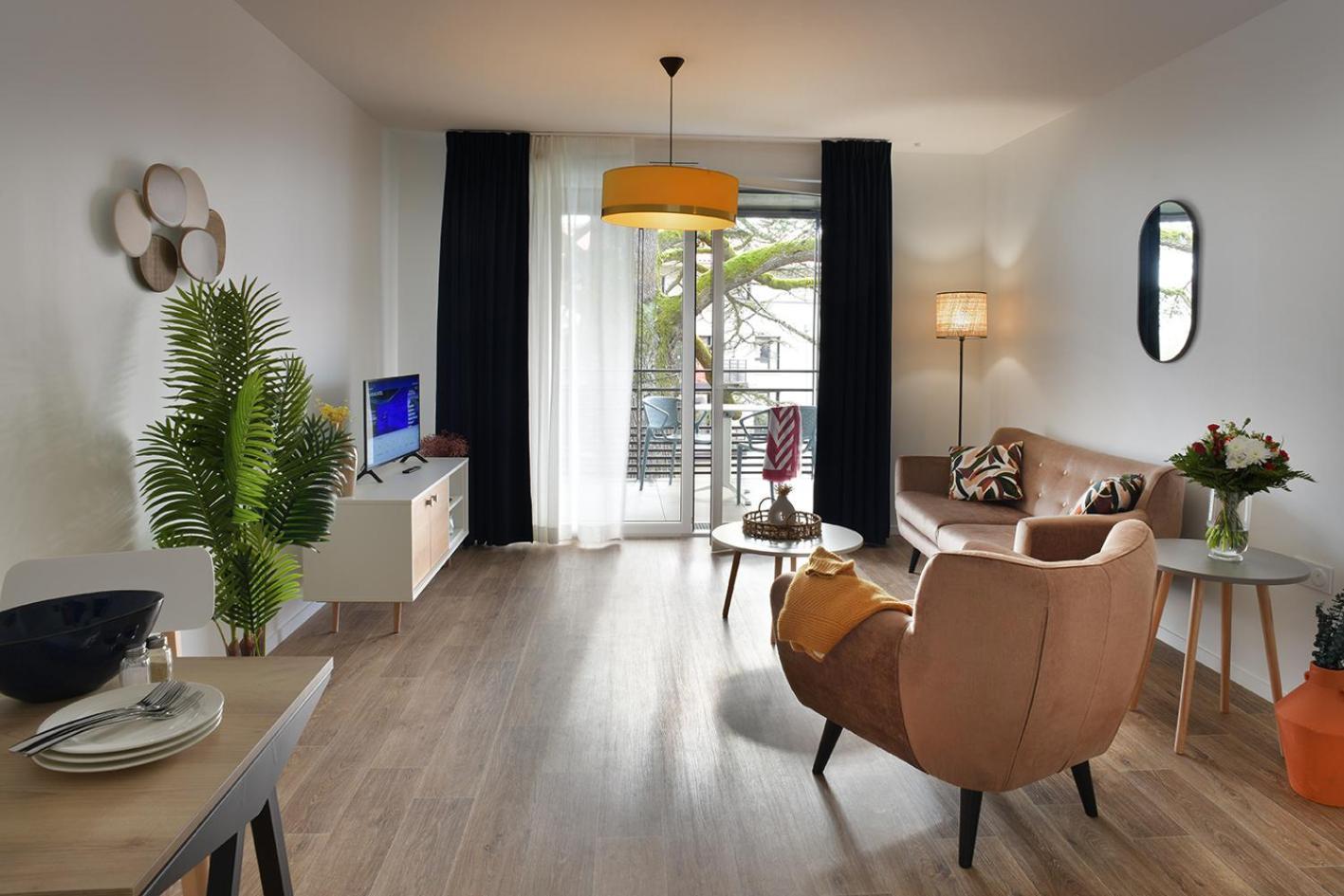 Domitys L'Amarante Aparthotel Cahors Ngoại thất bức ảnh